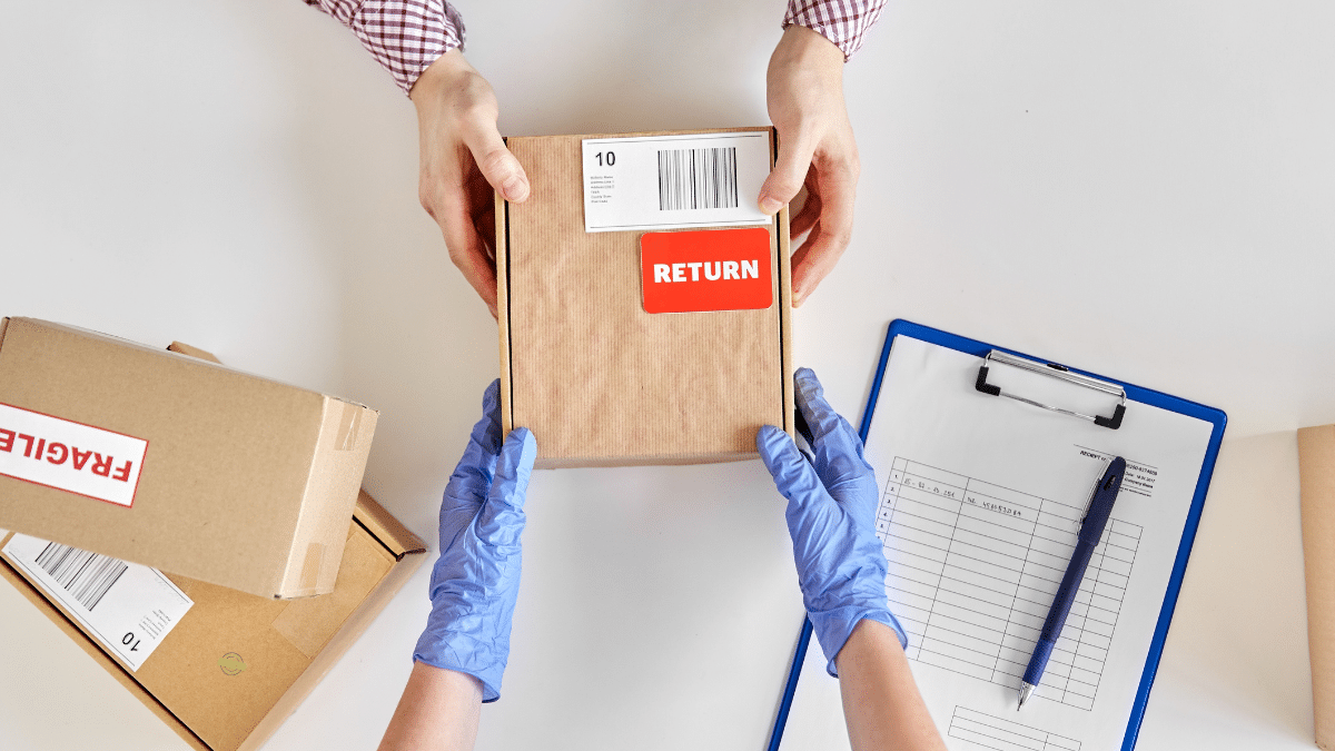 How to Handle Dropshipping Returns and Refunds